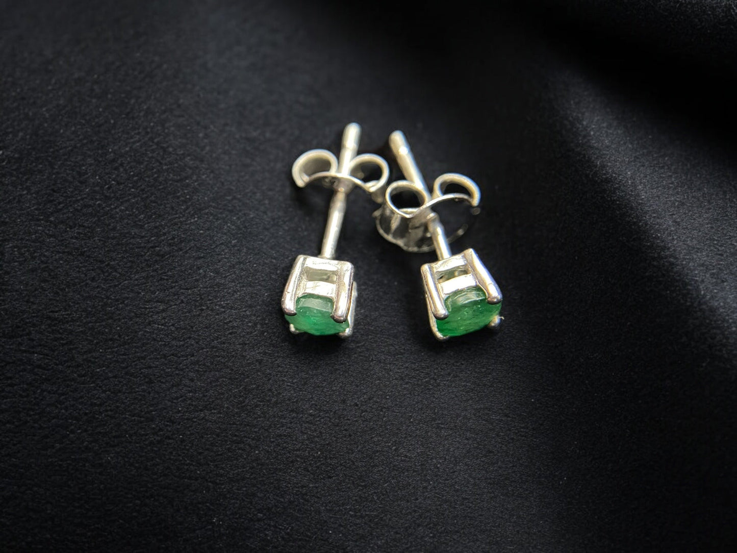 Emerald Earring